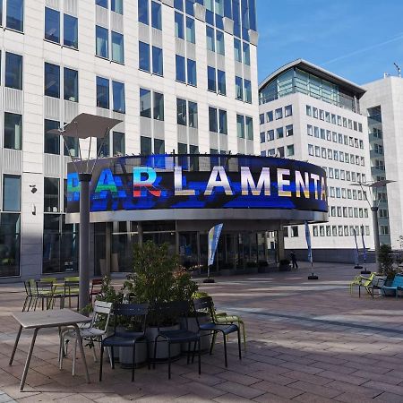 Design Europarlament Apartment With Private Terrace Brussels Exterior photo